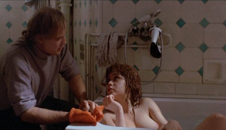 maria schneider In tub with Marlon Brando