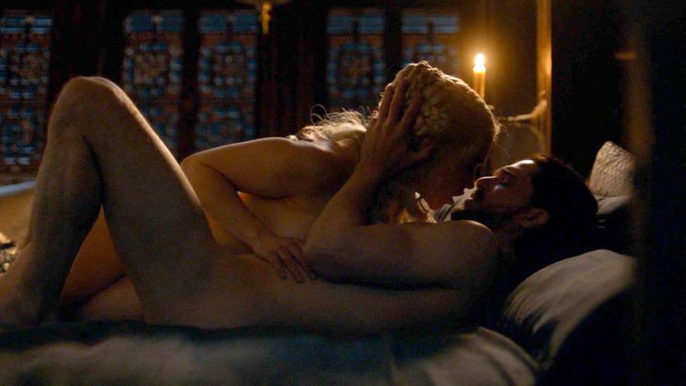 Emilia Clarke sex scene