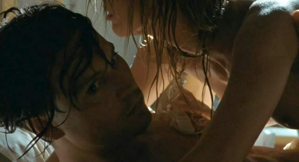 Amber Heard topless during sex