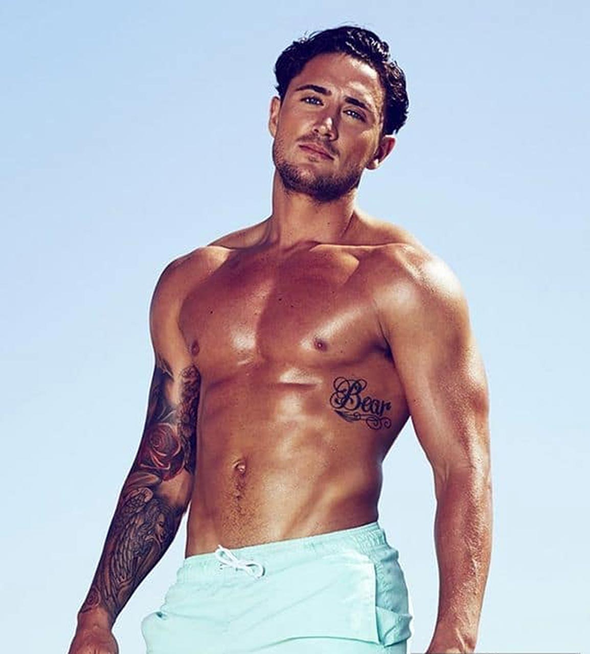 Stephen Bear nude on private