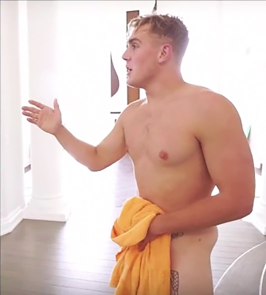 Logan pual naked