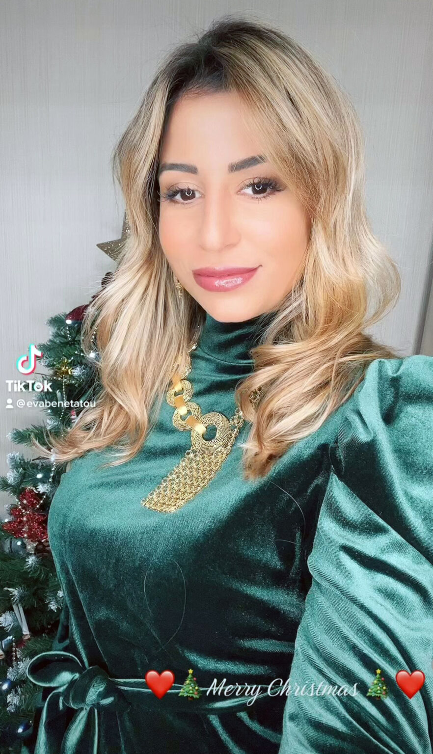 Eva Benetatou Nude And Hot Pics And Porn - Scandal Planet